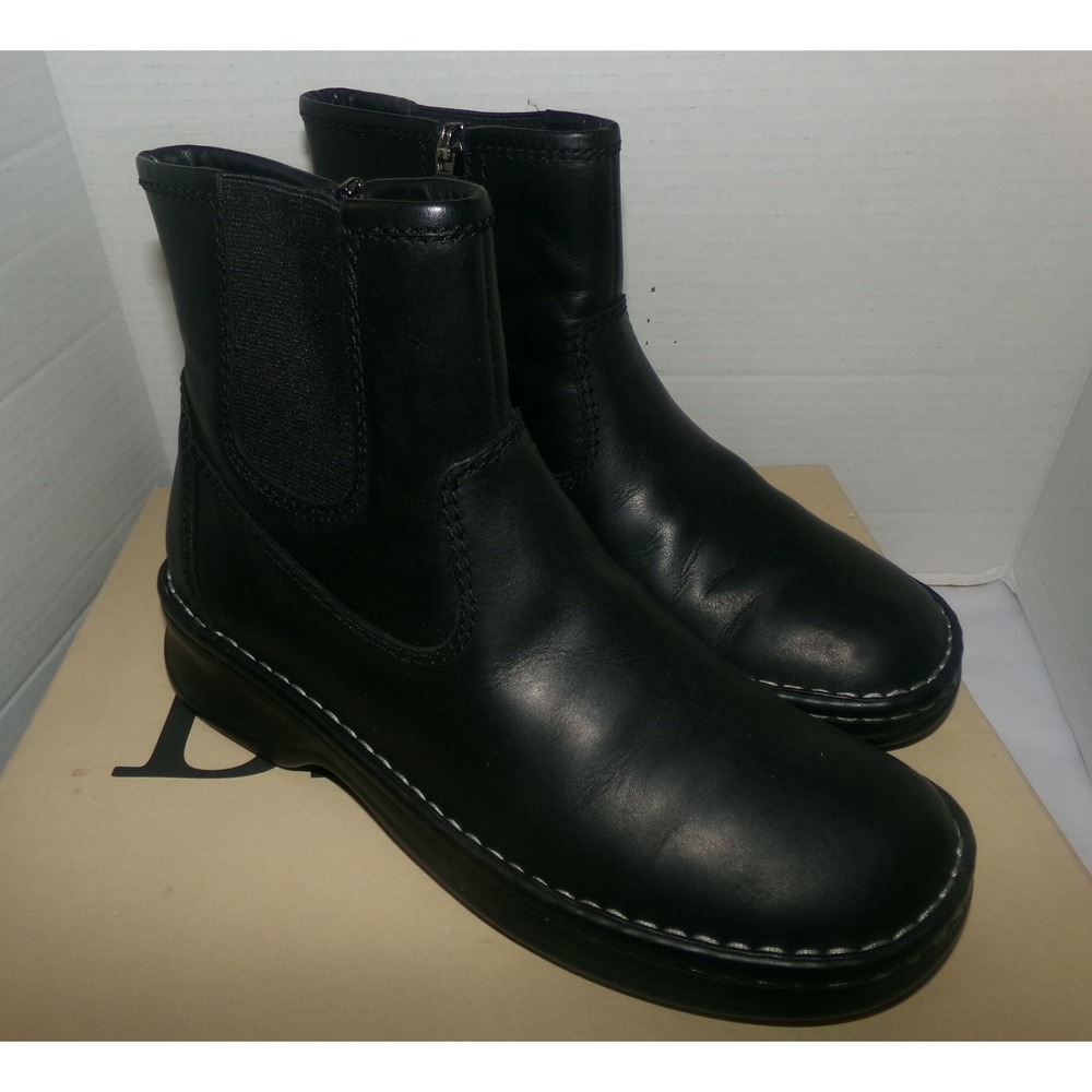 Bass Womens Black Leather Ankle Boots Side Zip Elastic Gore Contrast Stitch 8.5